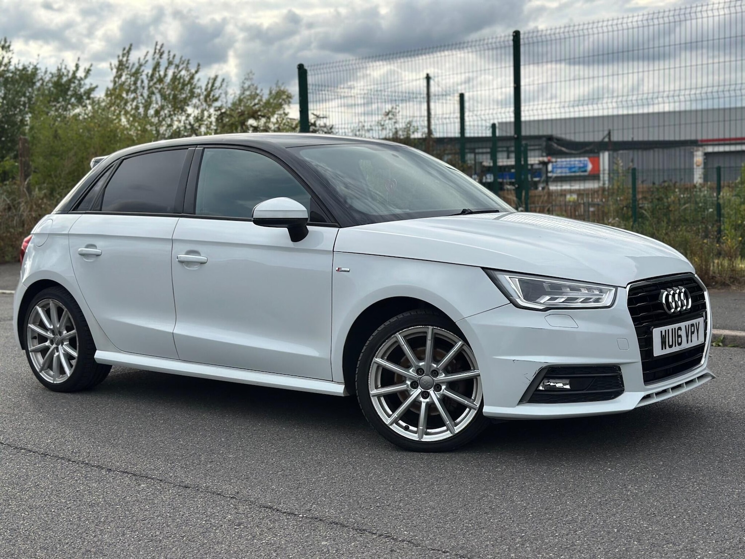 Used Audi A1 2016 for sale - 76432128: Photo 4