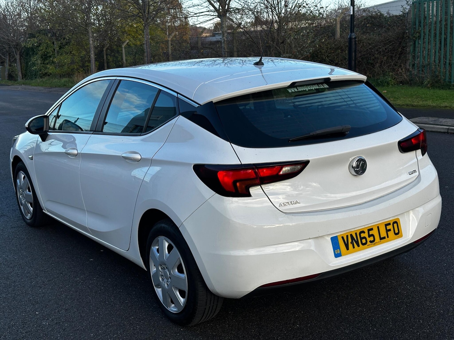 Used Vauxhall Astra 2015 for sale - 76701001: Photo 17