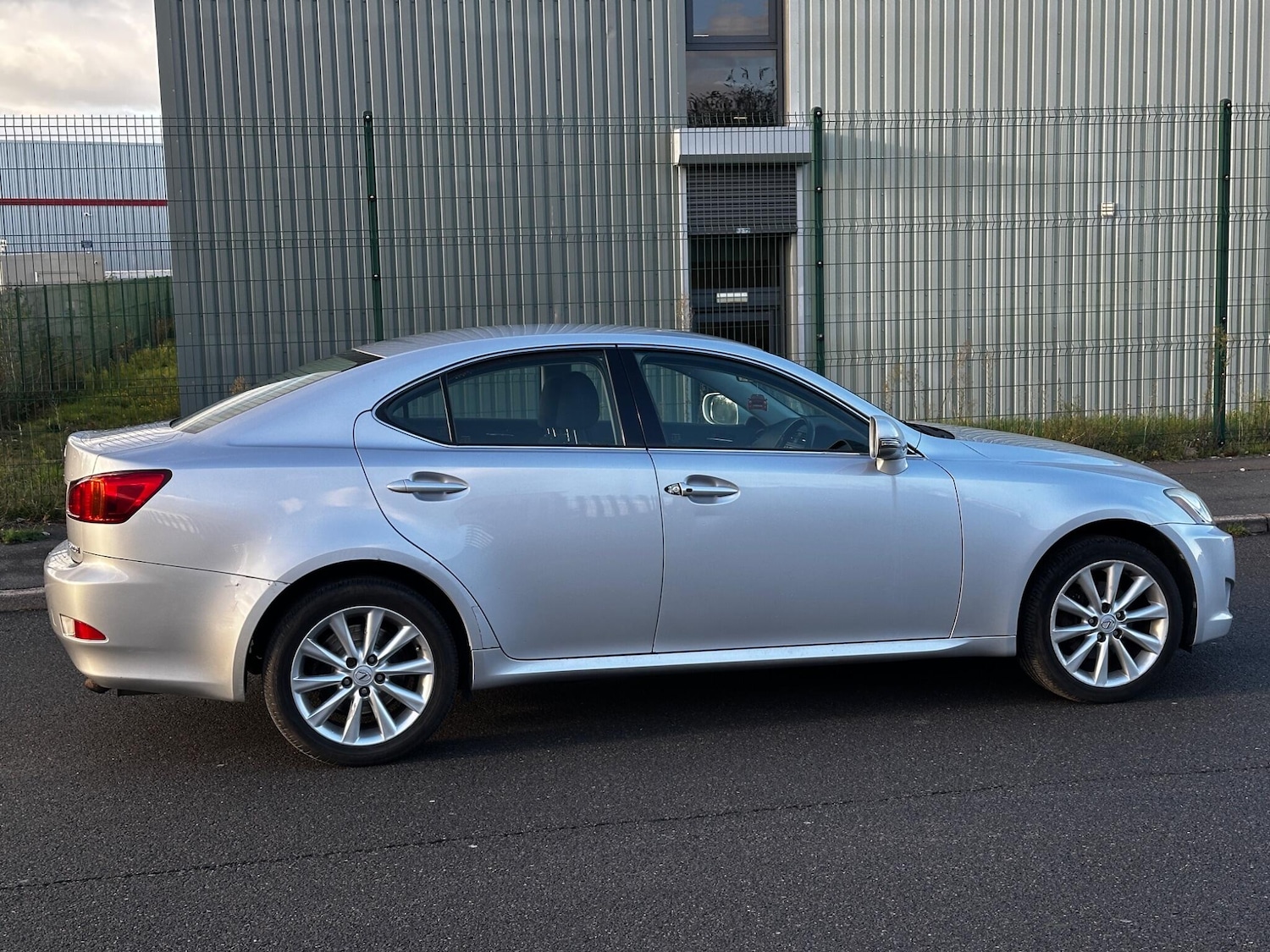 Used Lexus IS 2010 for sale - 76701674: Photo 12