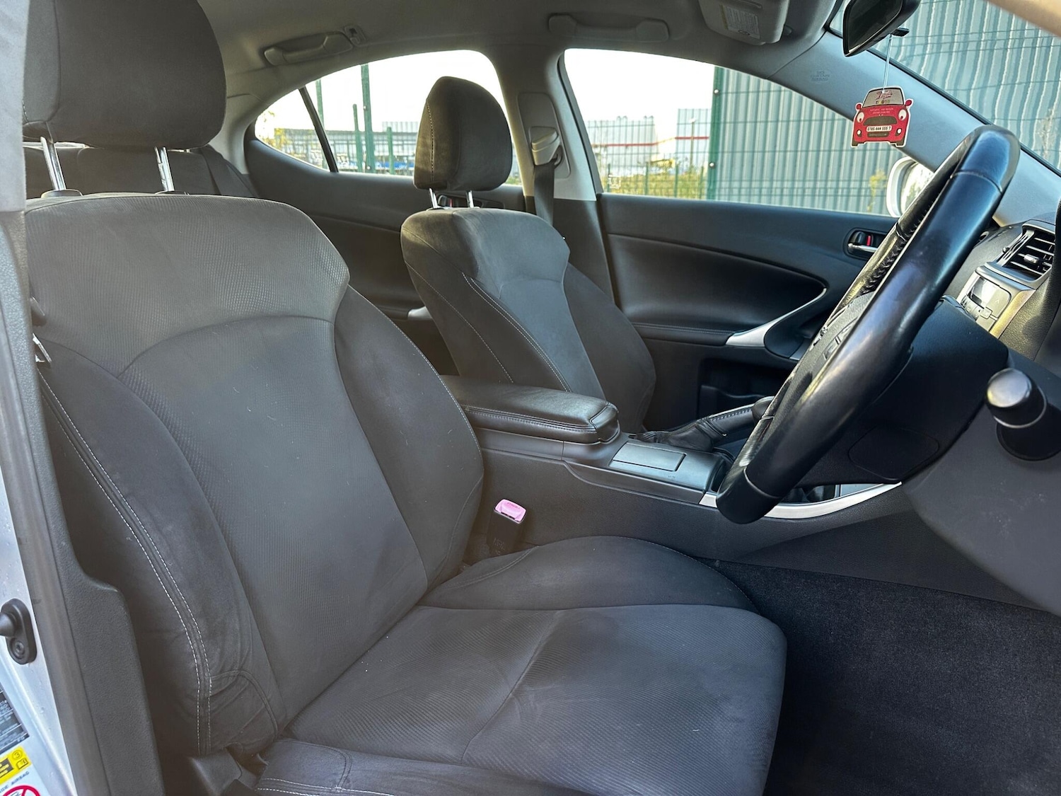 Used Lexus IS 2010 for sale - 76701674: Photo 25