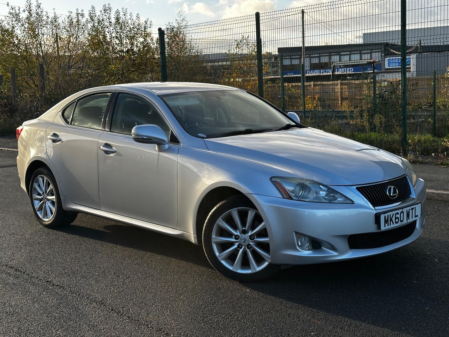 Used Lexus IS 2010 for sale - 76701674: Photo 4