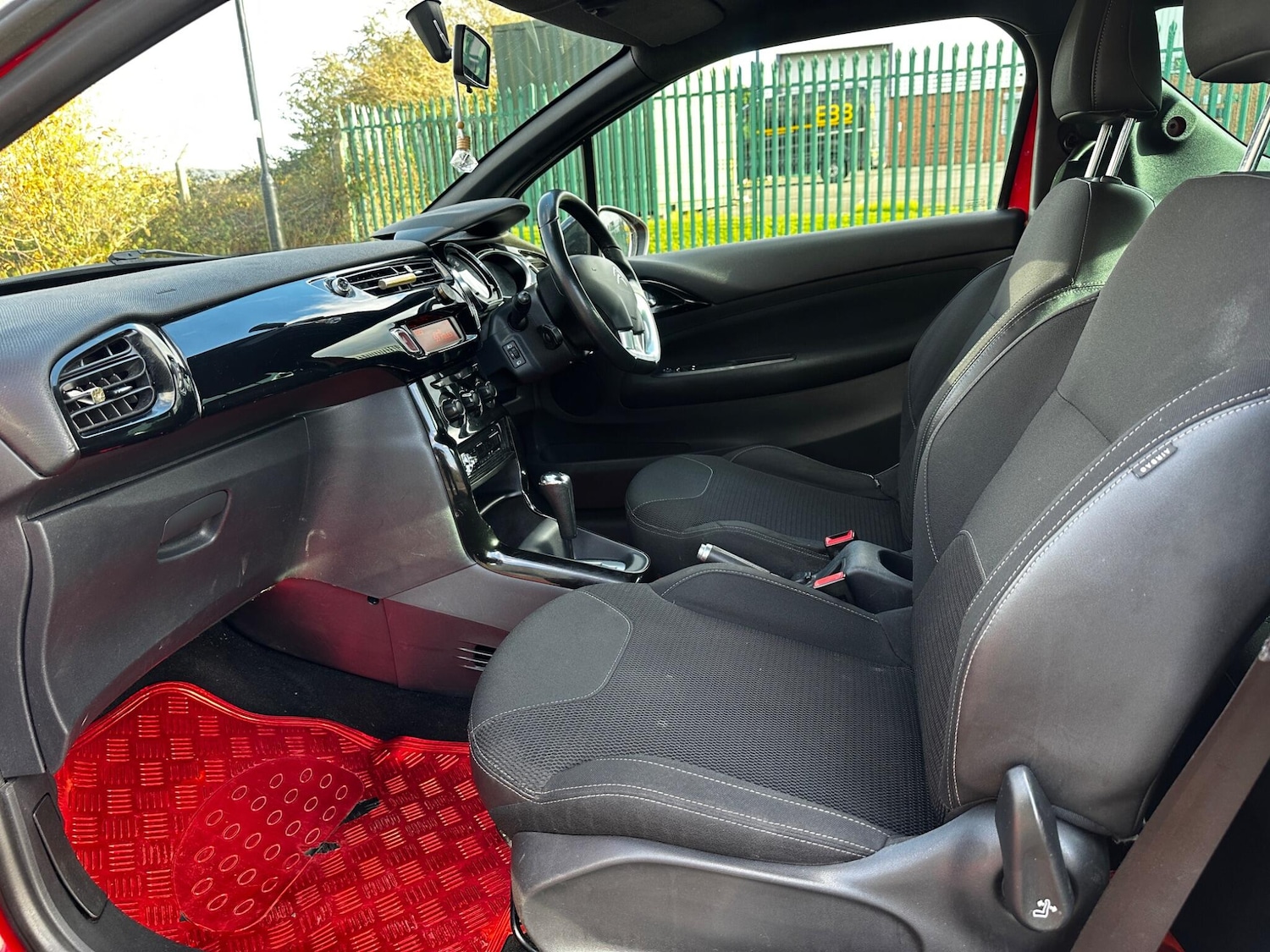 Used Citroen DS3 2012 for sale - 76441070: Photo 23