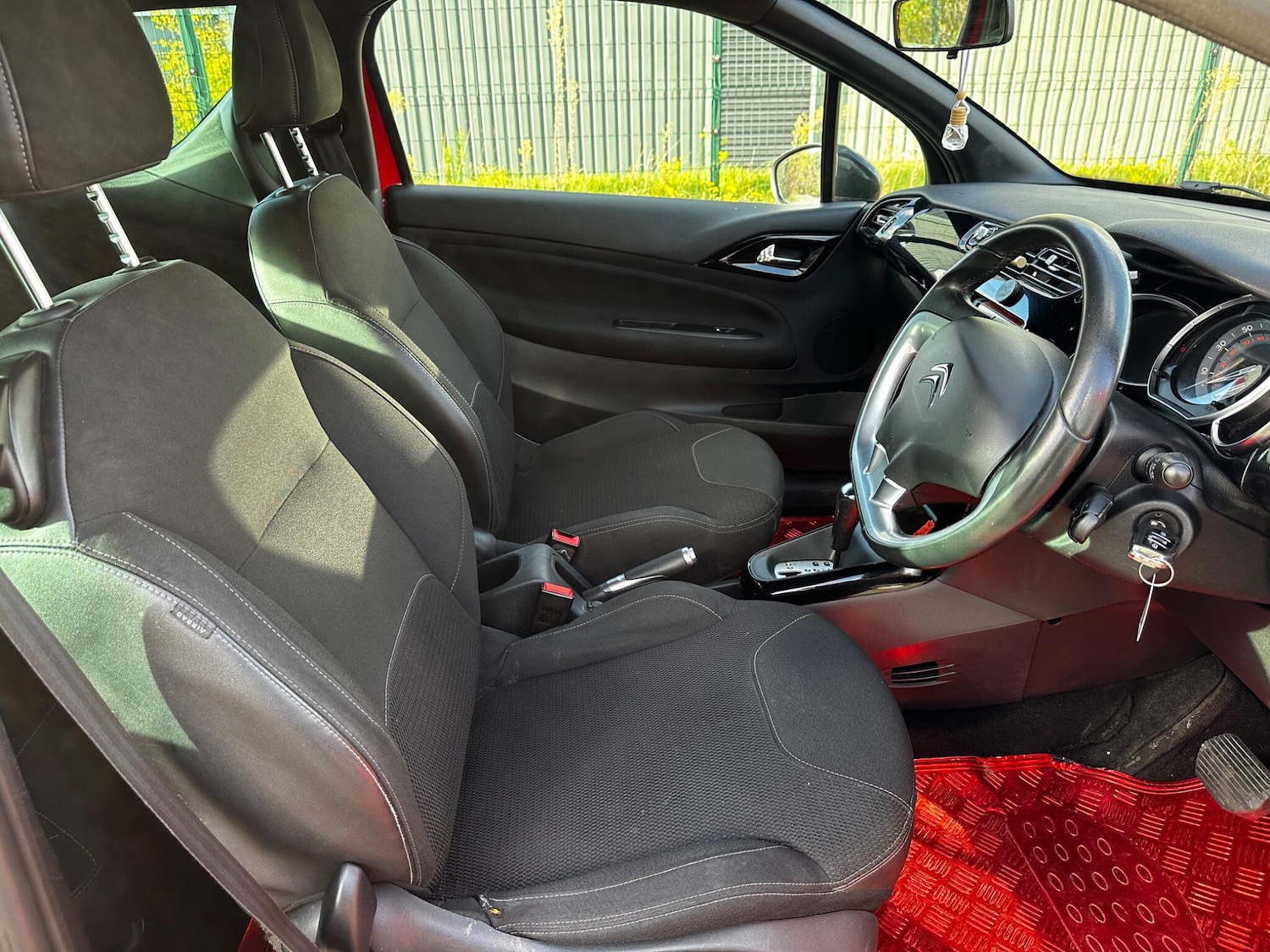 Used Citroen DS3 2012 for sale - 76441070: Photo 27