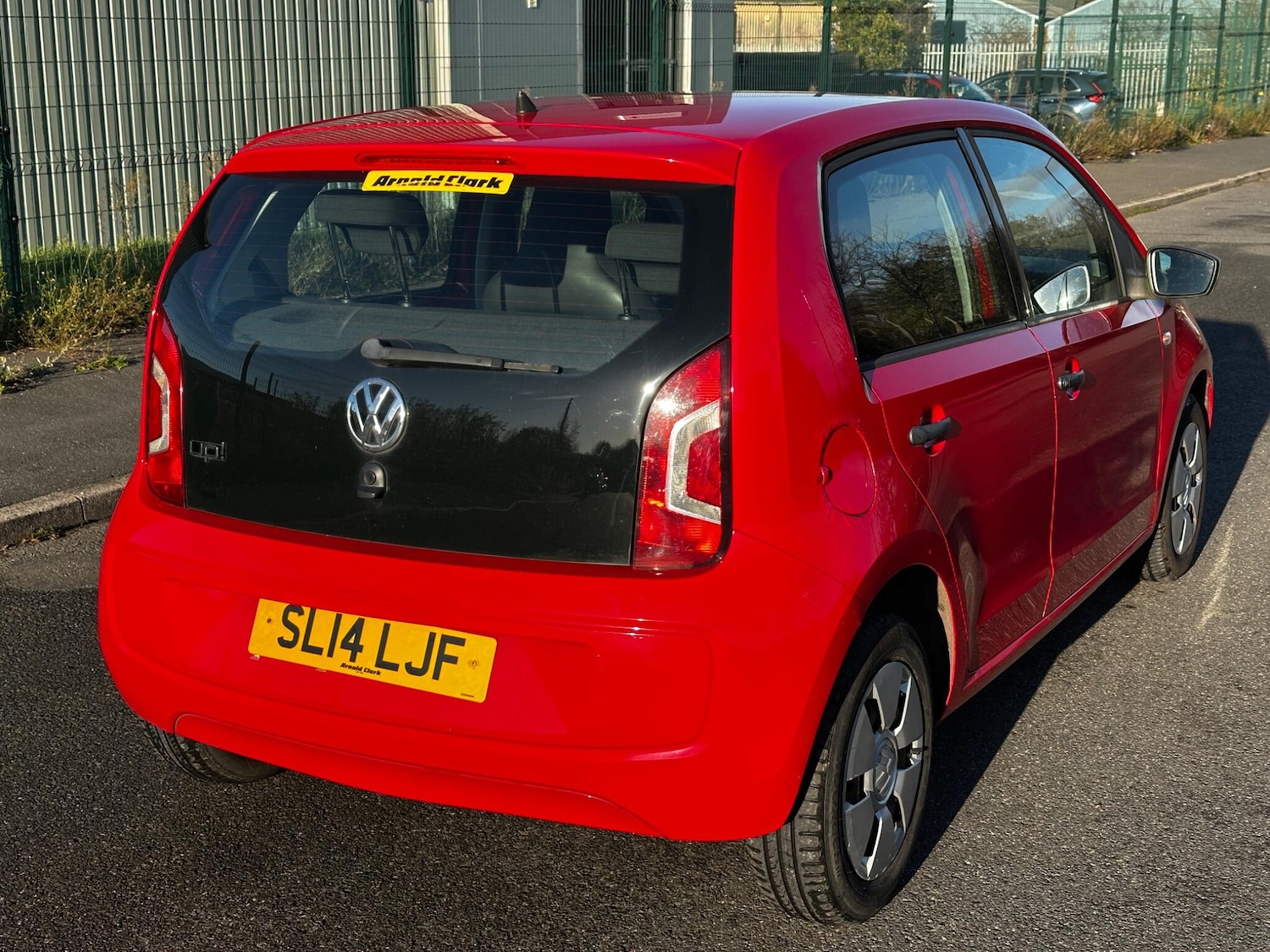 Used Volkswagen up! 2014 for sale - 76646035: Photo 14