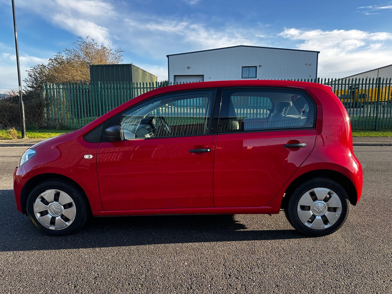 Used Volkswagen up! 2014 for sale - 76646035: Photo 17