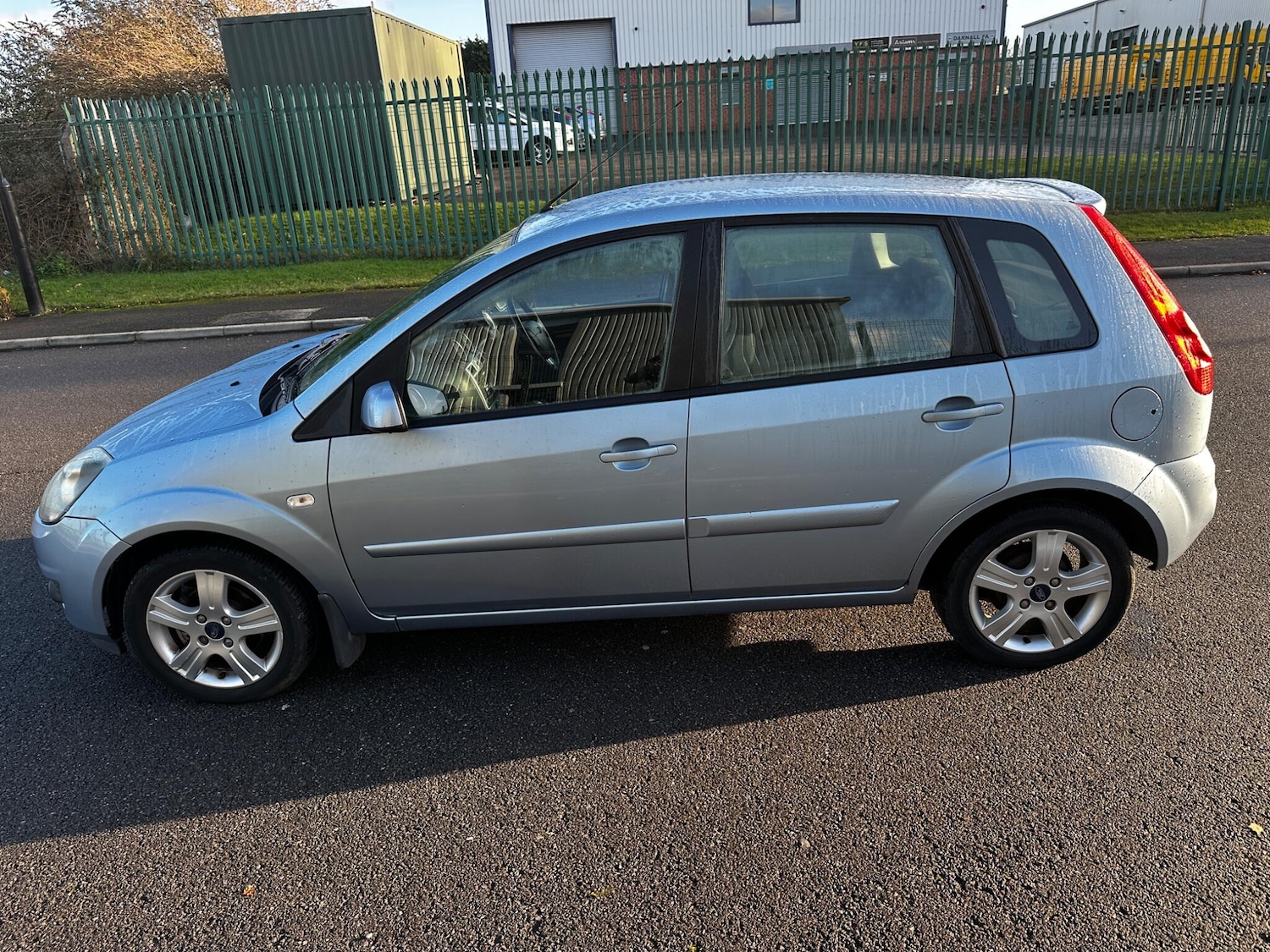 Used Ford Fiesta 2007 for sale - 76801704: Photo 13