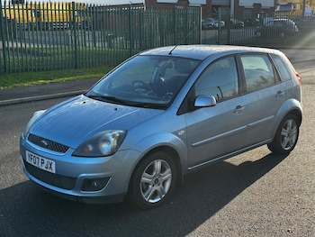 Used Ford Fiesta 2007 for sale - 76801704: Photo
