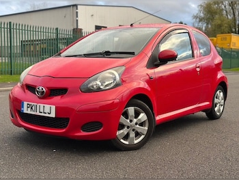 Used Toyota AYGO 2011 for sale - 76431789: Photo