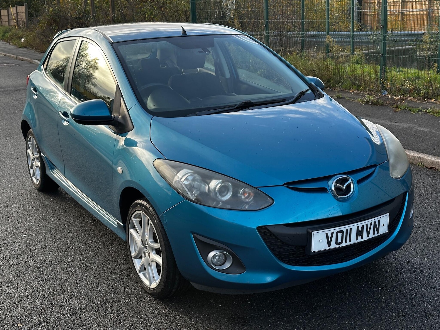 Used Mazda Mazda2 2011 for sale - 76633446: Photo 10