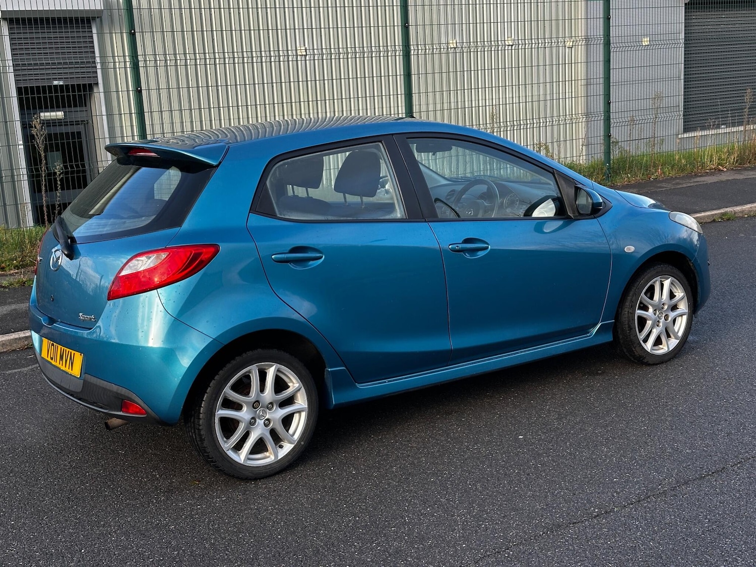 Used Mazda Mazda2 2011 for sale - 76633446: Photo 12