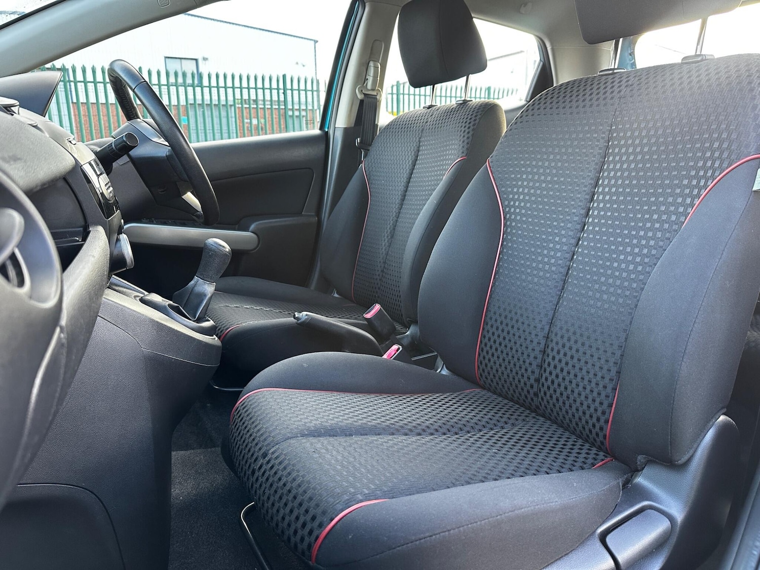 Used Mazda Mazda2 2011 for sale - 76633446: Photo 23