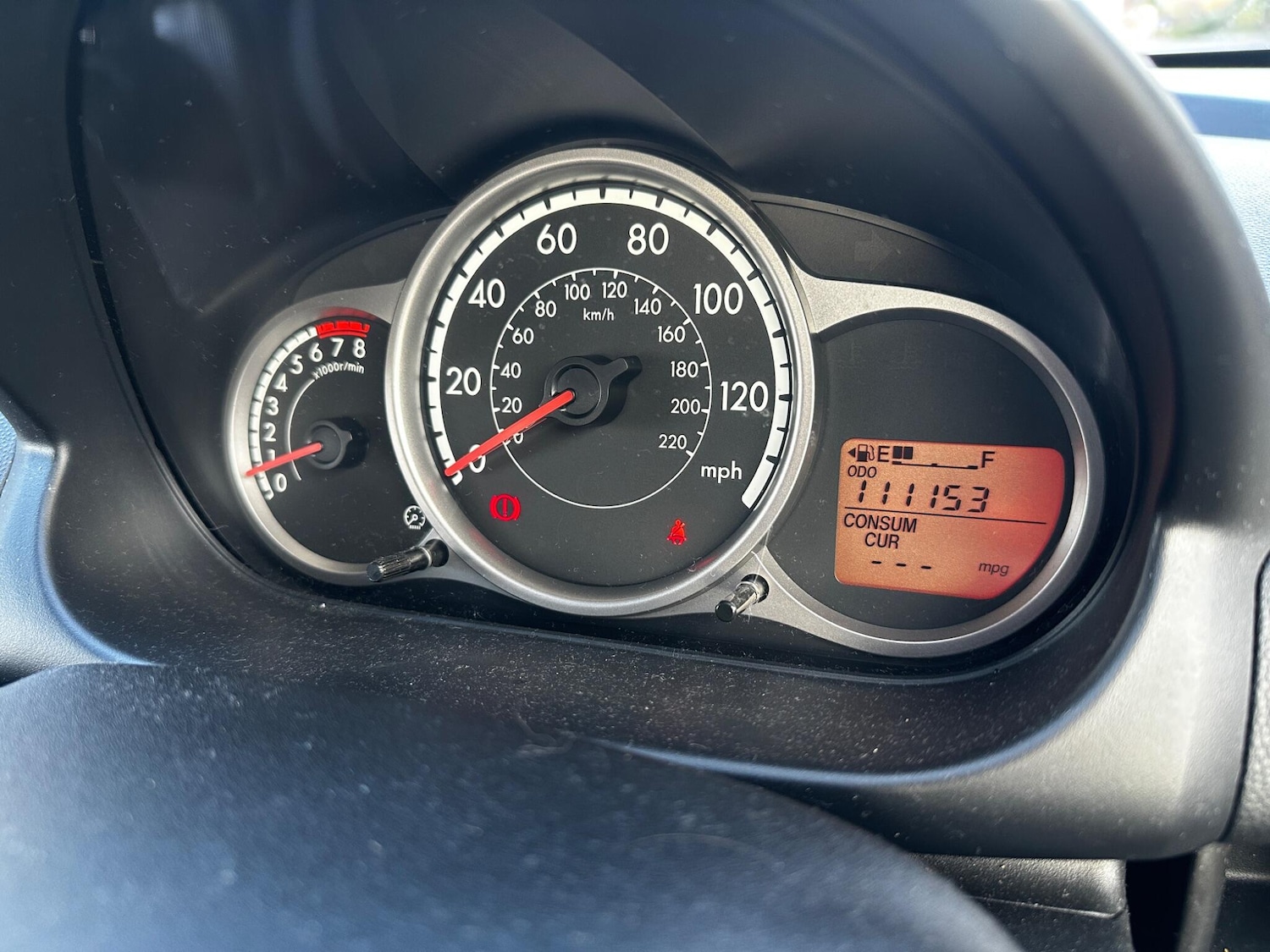 Used Mazda Mazda2 2011 for sale - 76633446: Photo 33