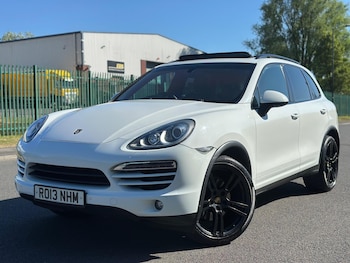 Used Porsche Cayenne 2013 for sale - 76431825: Photo