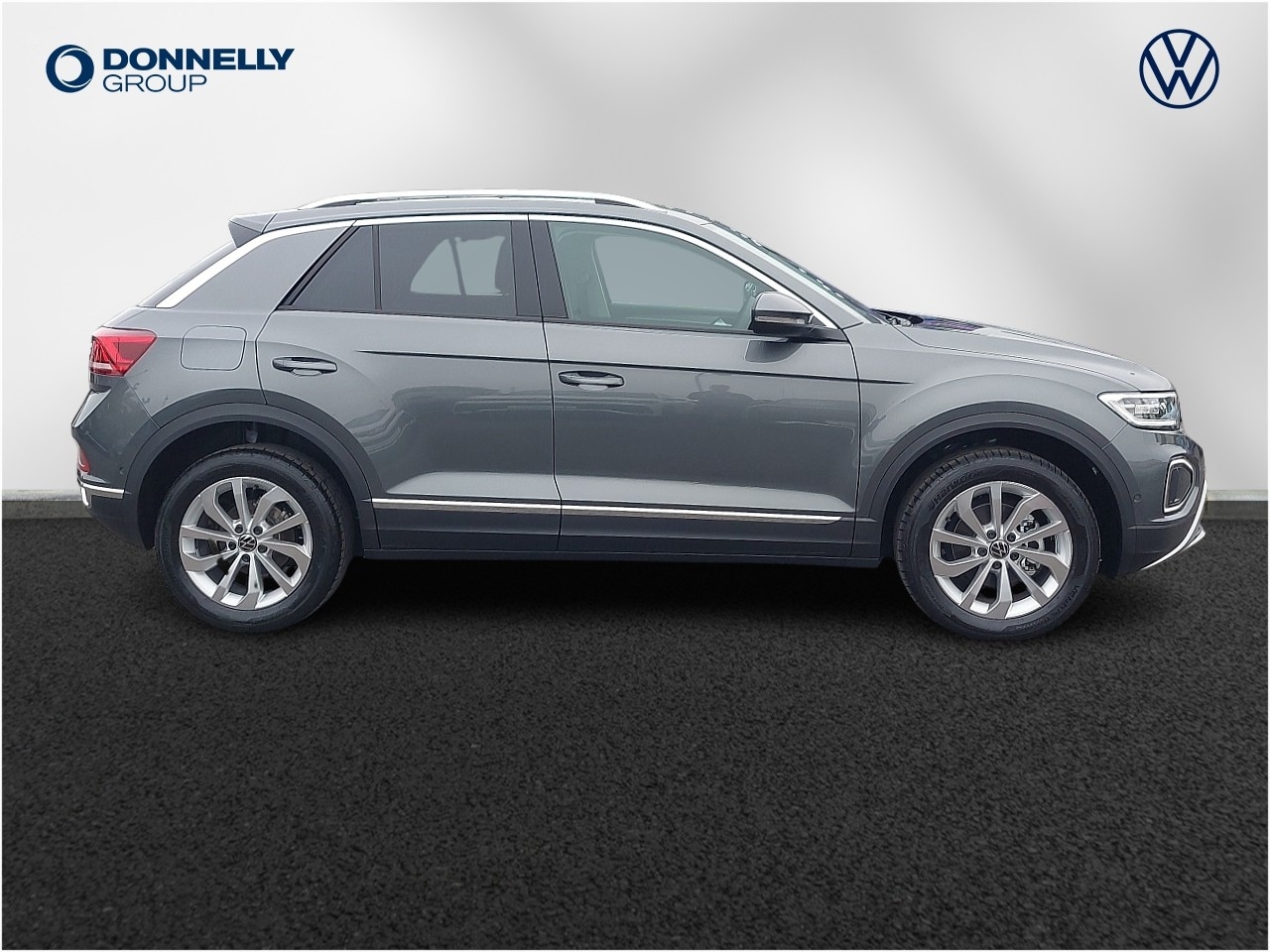 Used Volkswagen T-Roc 2024 for sale - 76676705: Photo 4
