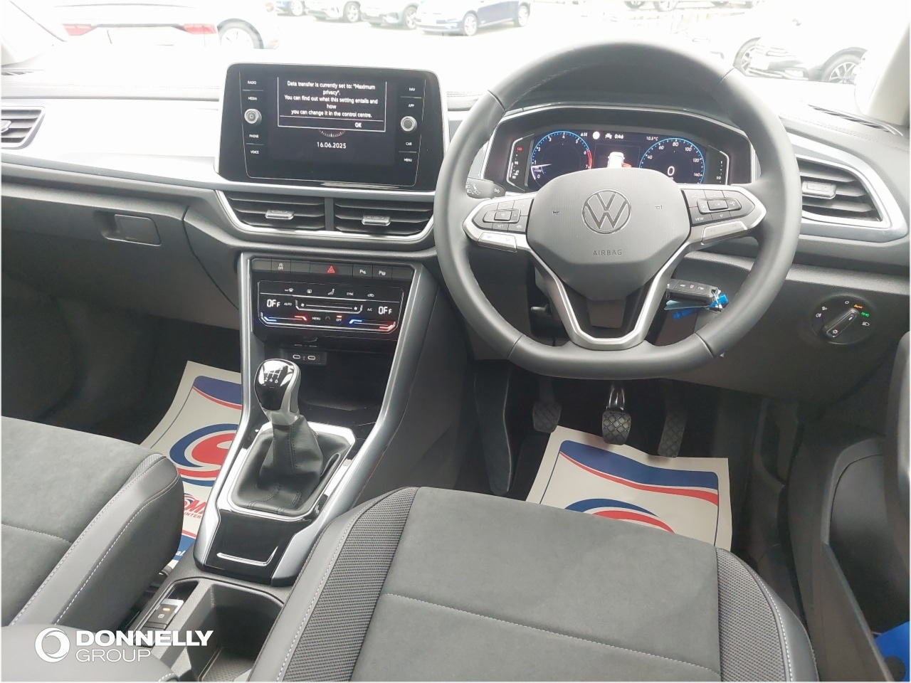 Used Volkswagen T-Roc 2024 for sale - 76676705: Photo 6