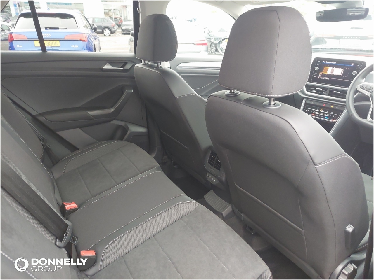 Used Volkswagen T-Roc 2024 for sale - 76676534: Photo 10