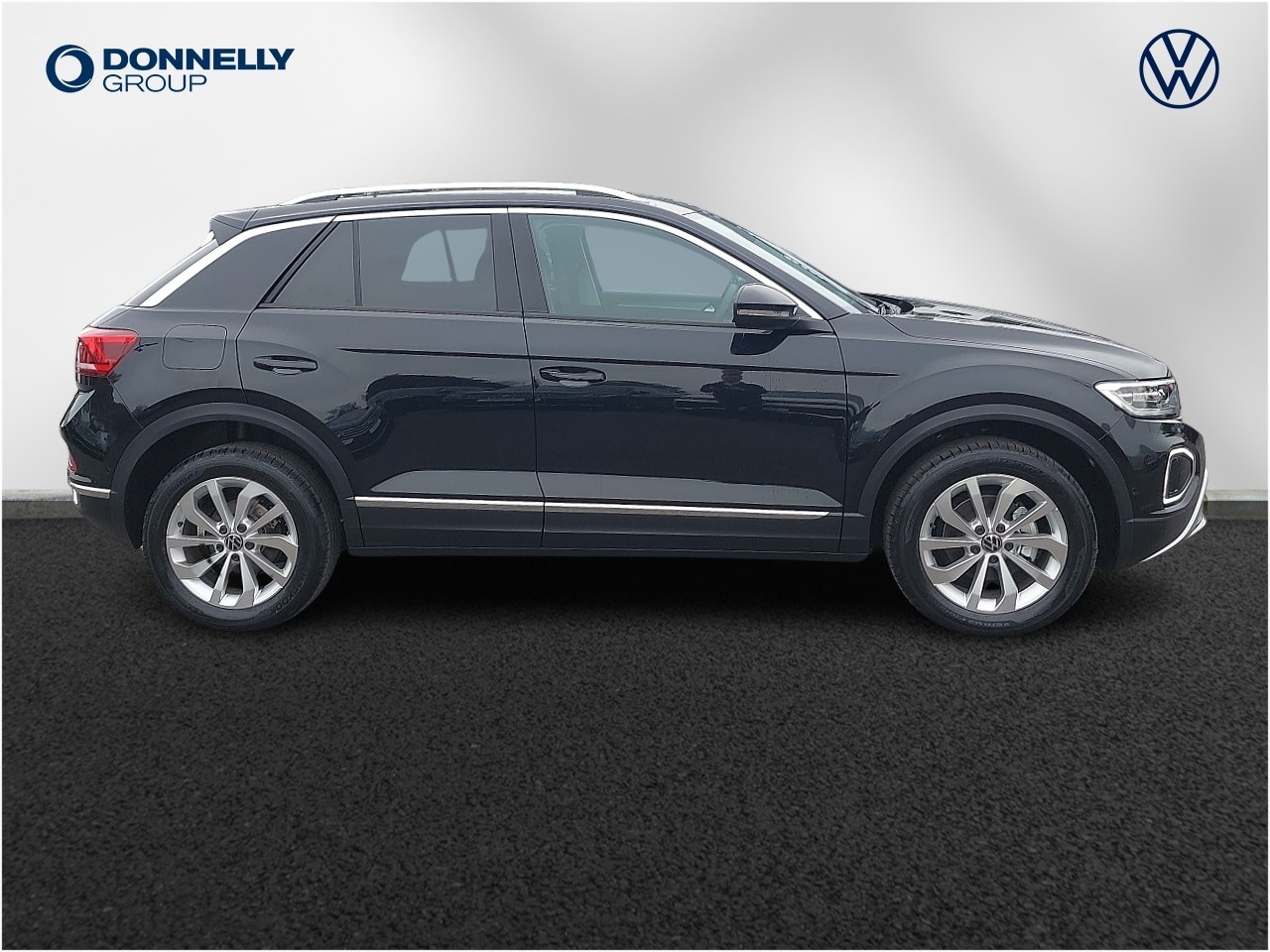 Used Volkswagen T-Roc 2024 for sale - 76676534: Photo 4