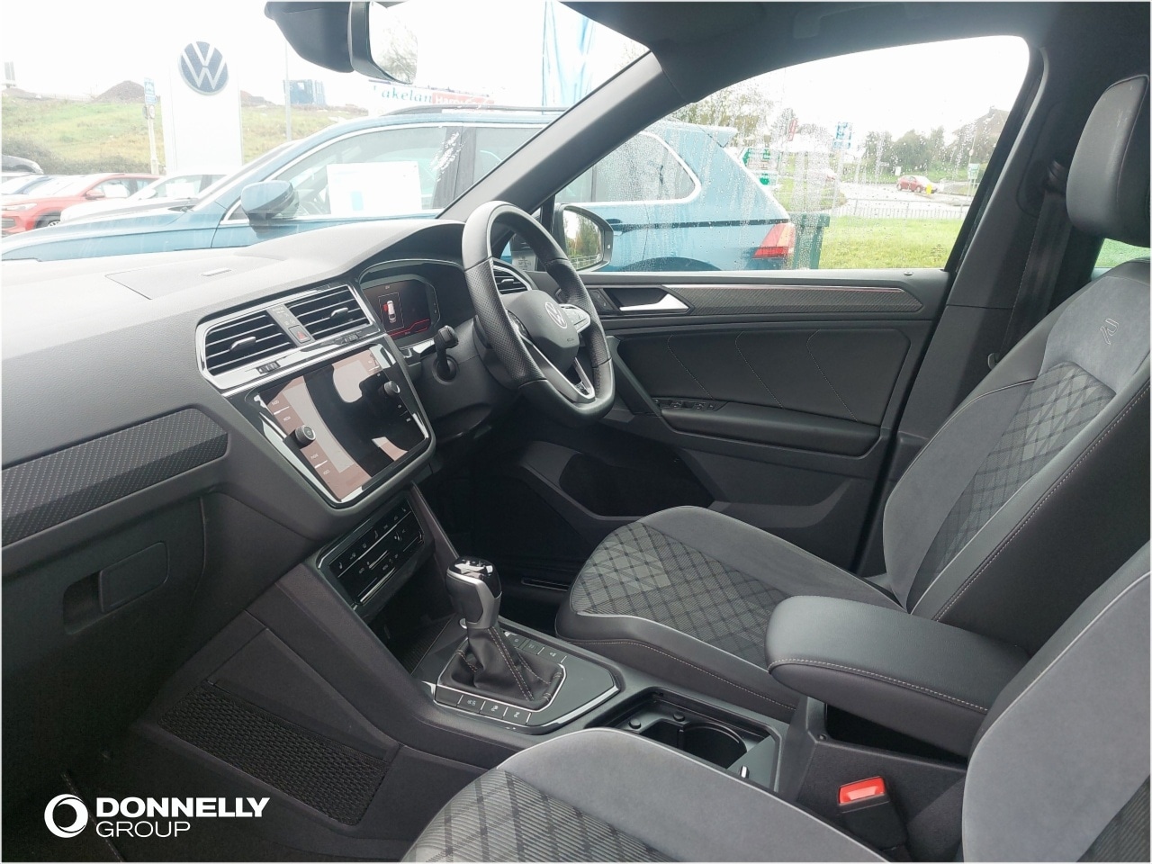 Used Volkswagen Tiguan 2023 for sale - 76676626: Photo 2