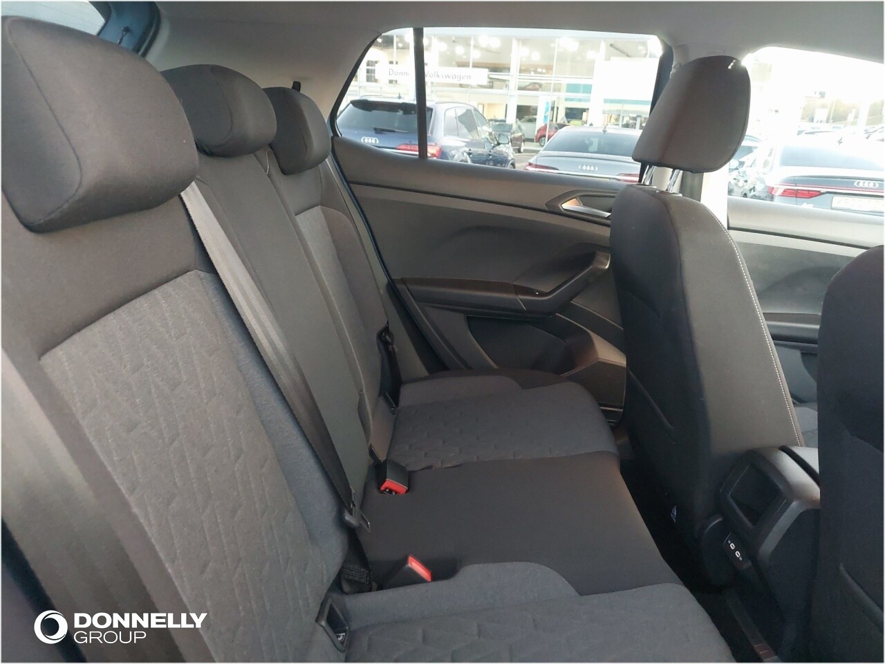 Used Volkswagen T-Cross 2025 for sale - 76679257: Photo 9