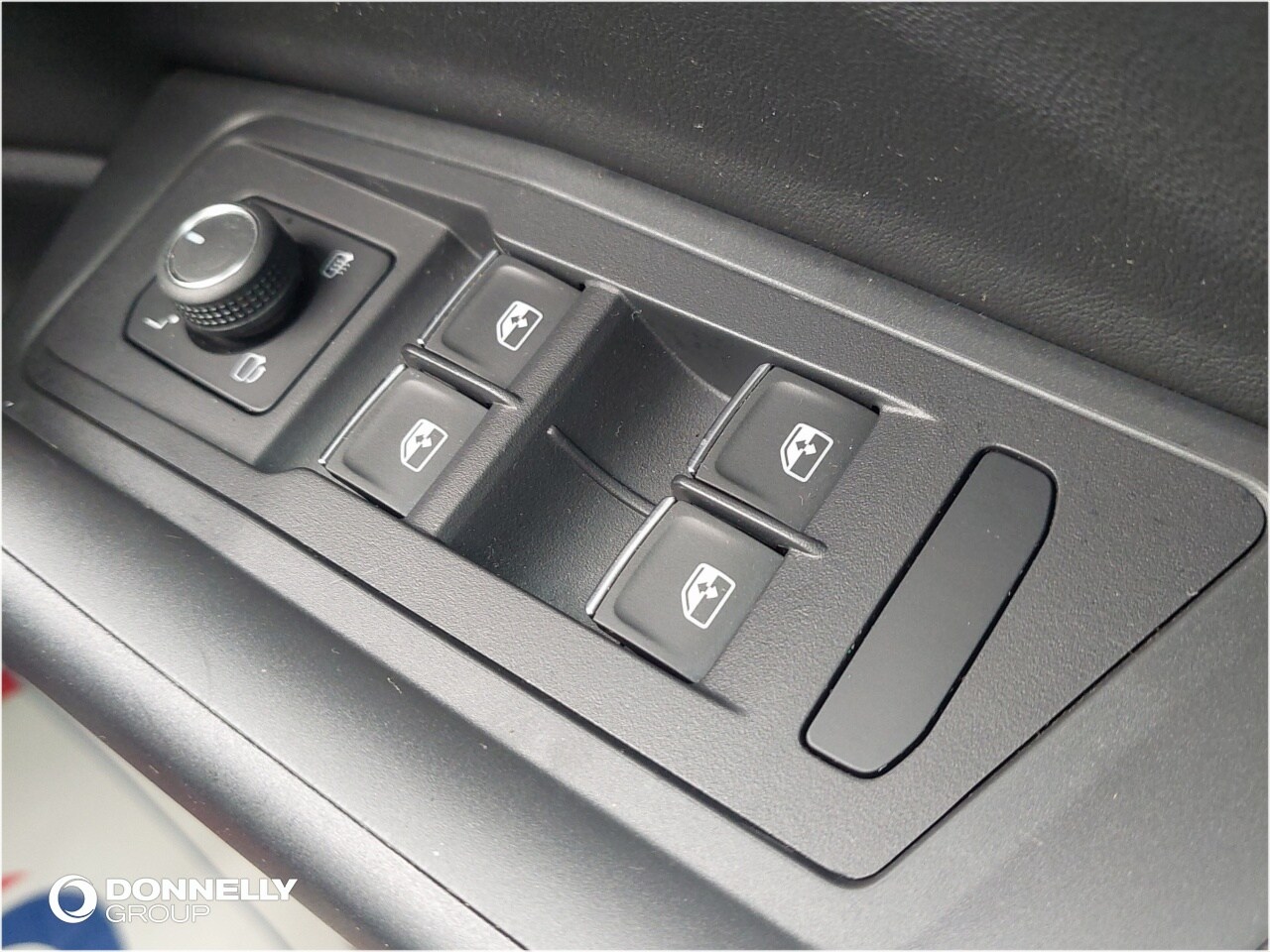 Used Volkswagen T-Roc 2022 for sale - 76674743: Photo 19