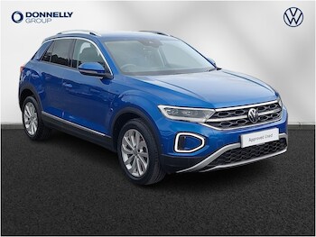 Used Volkswagen T-Roc 2022 for sale - 76675556: Photo