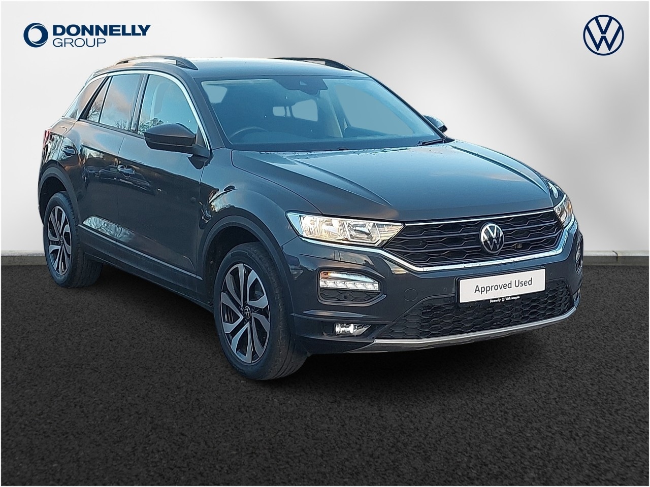 Used Volkswagen T-Roc 2021 for sale - 76673928: Photo 1