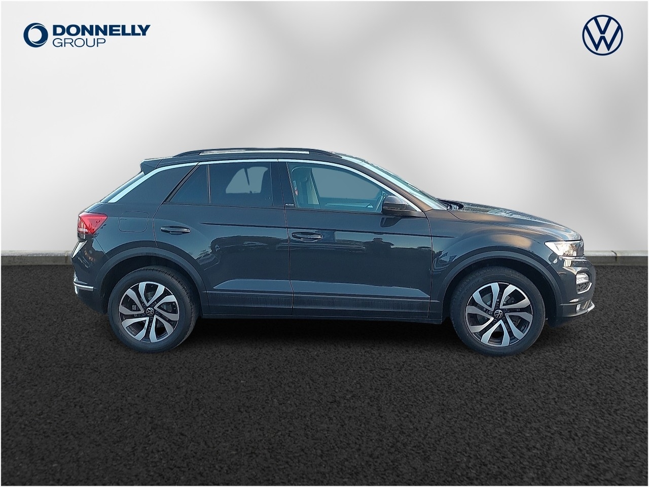 Used Volkswagen T-Roc 2021 for sale - 76673928: Photo 4