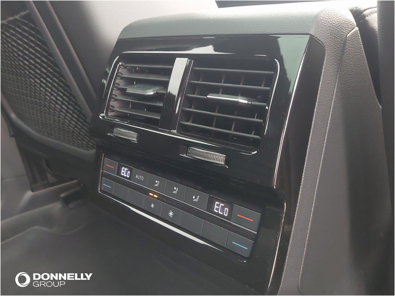 Used Volkswagen Touareg 2025 for sale - 78139693: Photo 11