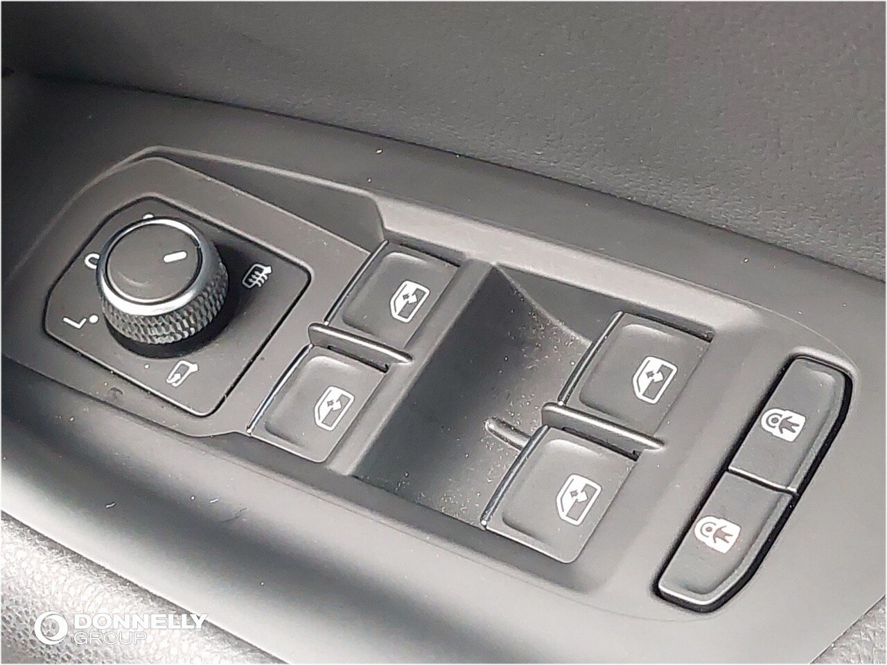 Used Volkswagen Touareg 2025 for sale - 78139693: Photo 20