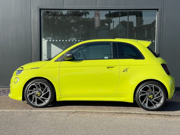 Used Abarth 500 2024 for sale - 75354603: Photo 6