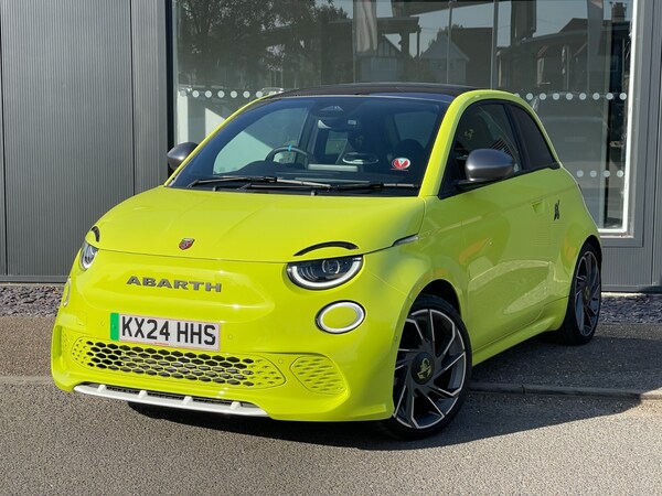 Used Abarth 500 2024 for sale - 75354603: Photo 7