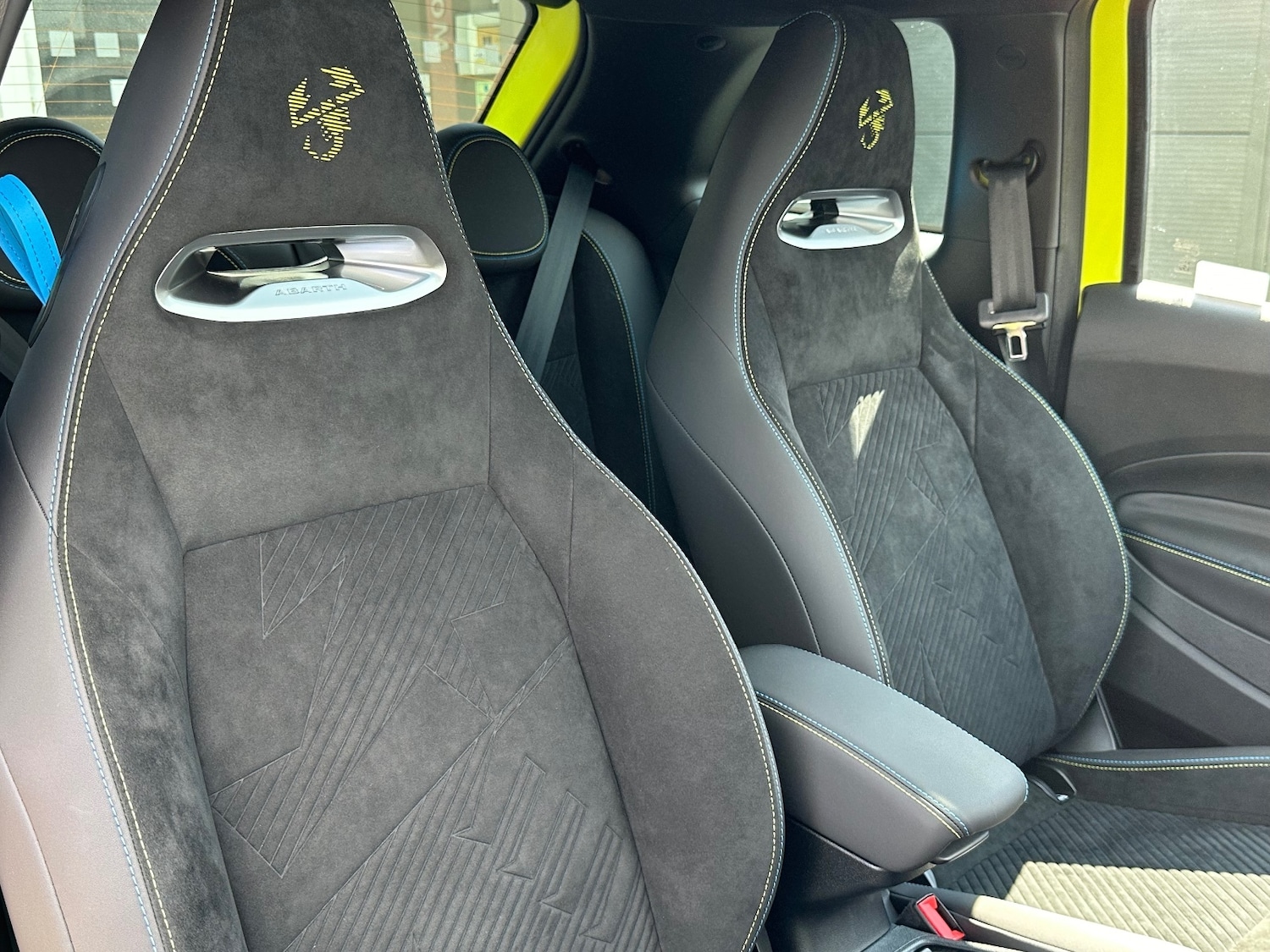 Used Abarth 500 2024 for sale - 76487494: Photo 20