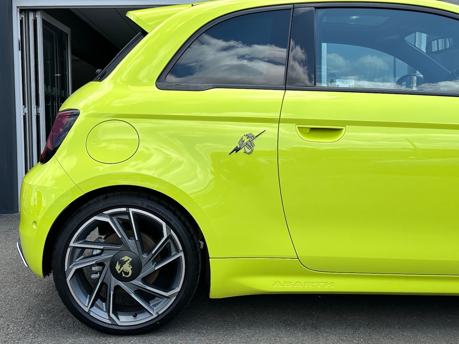 Used Abarth 500 2024 for sale - 76487494: Photo 6