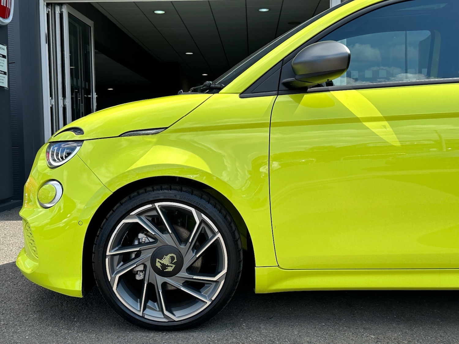 Used Abarth 500 2024 for sale - 76487494: Photo 8