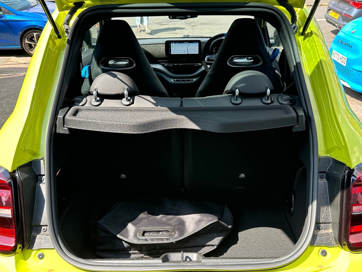 Used Abarth 500 2024 for sale - 76868831: Photo 14