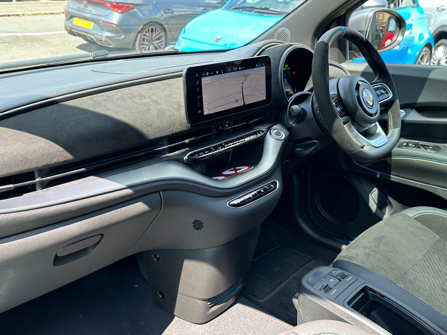 Used Abarth 500 2024 for sale - 76868831: Photo 19