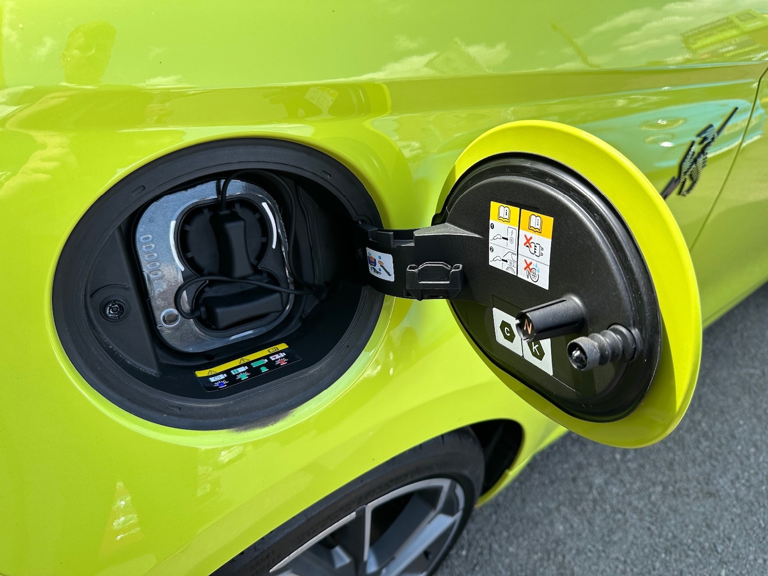 Used Abarth 500 2024 for sale - 76868831: Photo 41