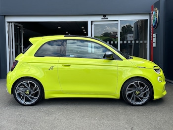 Used Abarth 500 2024 for sale - 76868831: Photo