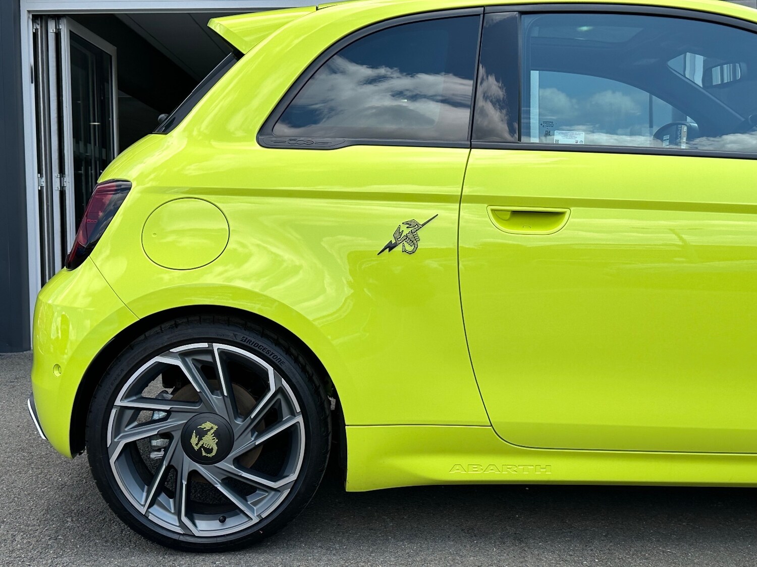 Used Abarth 500 2024 for sale - 76868831: Photo 6