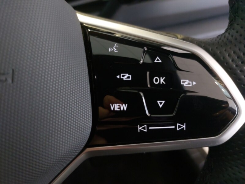 Used Volkswagen T-Roc 2023 for sale - 77815957: Photo 18