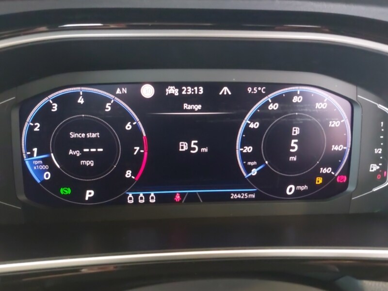 Used Volkswagen T-Roc 2023 for sale - 77815957: Photo 9