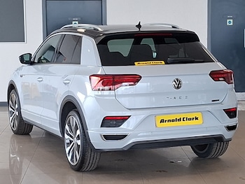 Used Volkswagen T-Roc 2018 for sale - 79452132: Photo