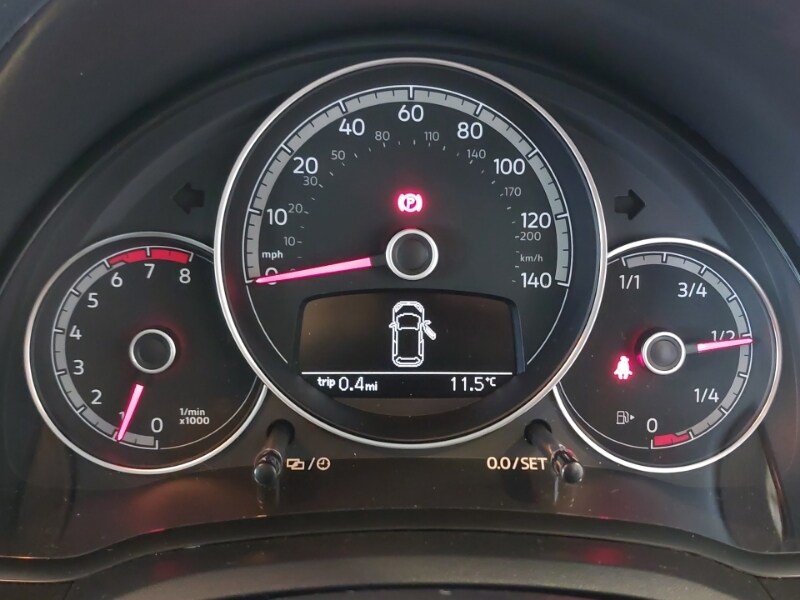 Used Volkswagen up! 2023 for sale - 77987839: Photo 9