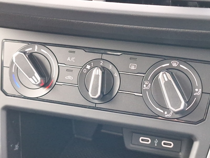 Used Volkswagen Polo 2023 for sale - 77219321: Photo 19