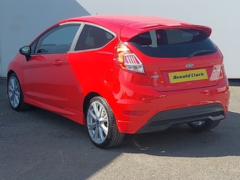 Used Ford Fiesta 2016 for sale - 79165034: Photo