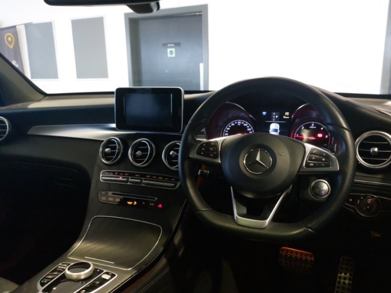 Used Mercedes-Benz GLC 2018 for sale - 78061146: Photo 4