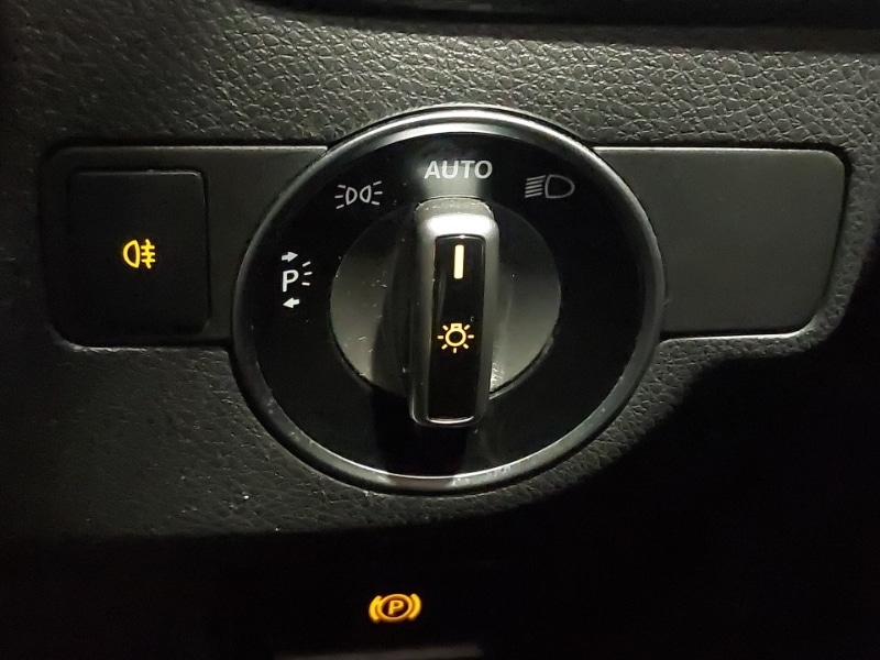 Used Mercedes-Benz A-Class 2018 for sale - 77656929: Photo 17