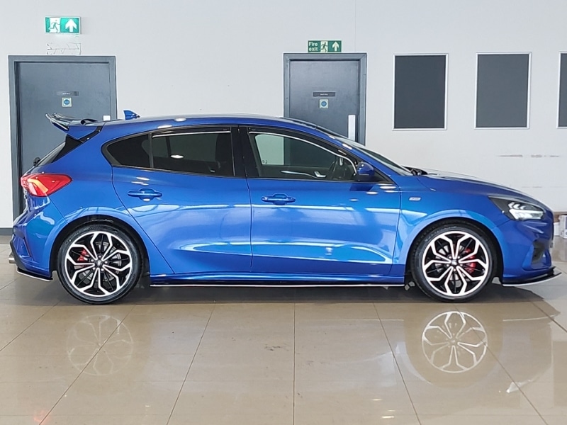 Used Ford Focus 2020 for sale - 78046405: Photo 2