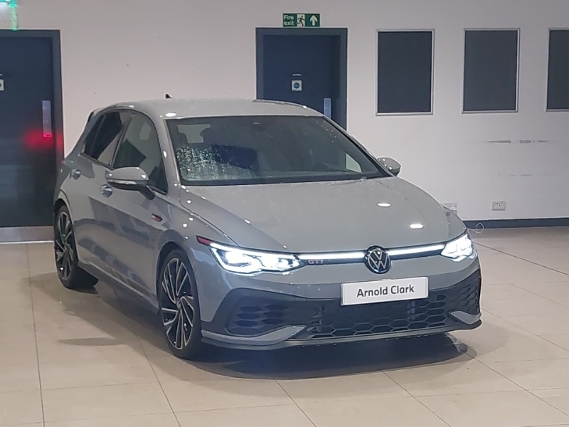 Used Volkswagen Golf 2024 for sale - 76708008: Photo 1