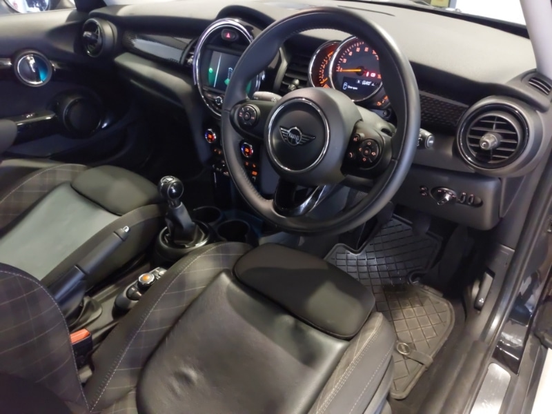 Used MINI Hatch 2018 for sale - 77454169: Photo 6